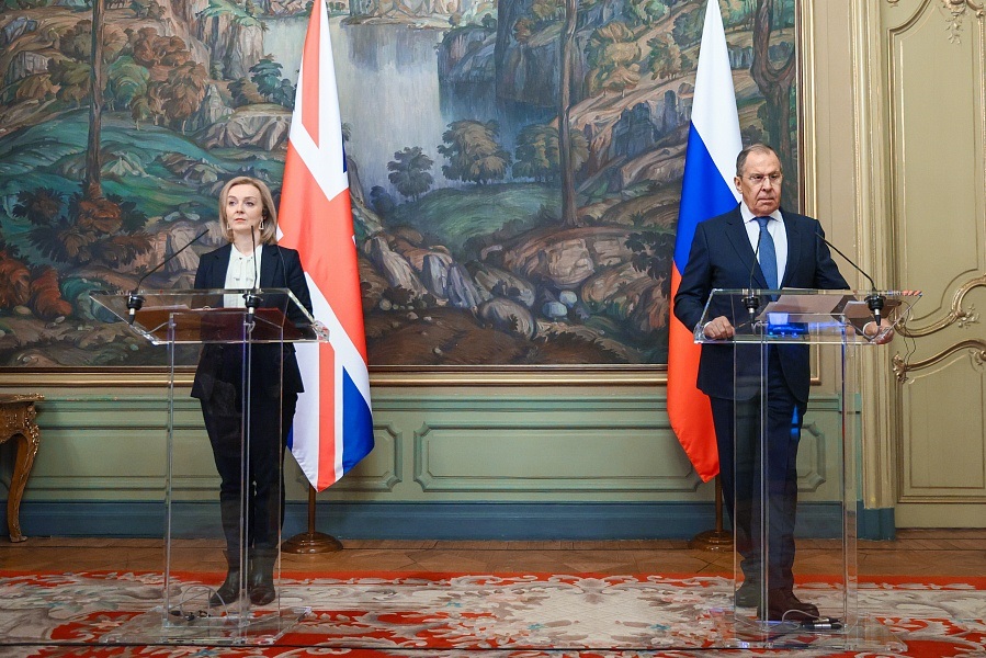 Russia UK Sergey Lavrov Liz Truss Ukraine